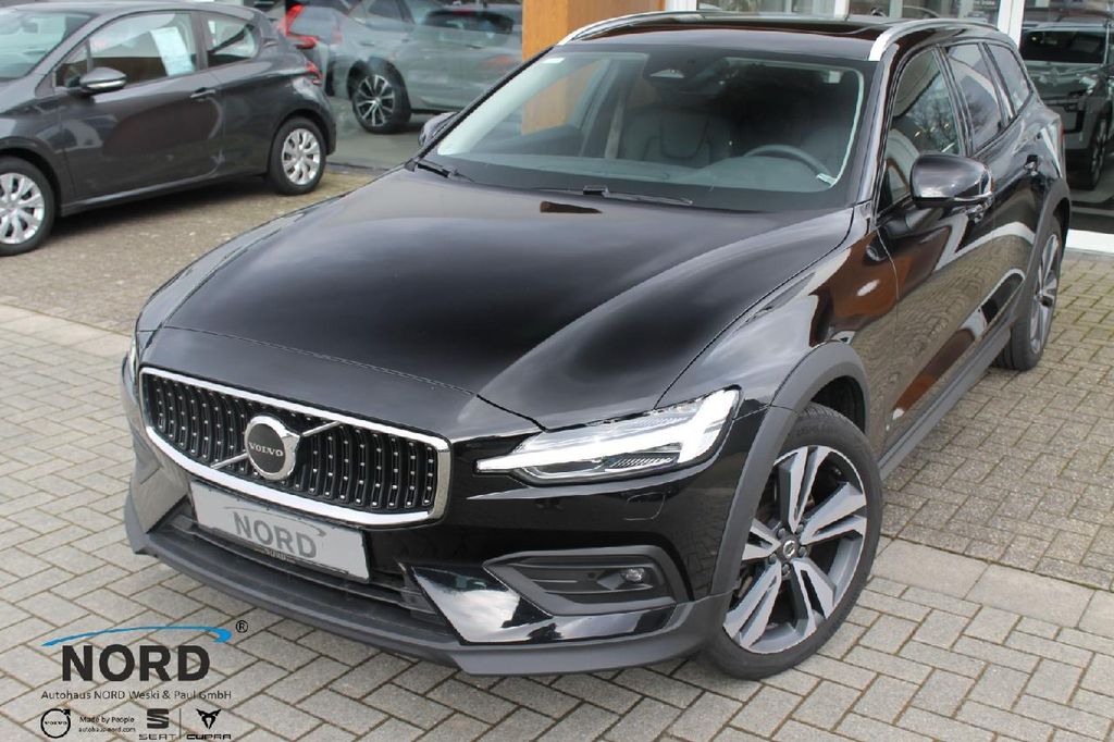 Volvo V60 Cross Country