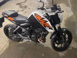 KTM Duke 125 - KTM DUKE 125
