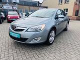 Opel Astra J Lim.Design Edition PDC Multi TMP Klima - Opel Astra Gebrauchtwagen in Krefeld