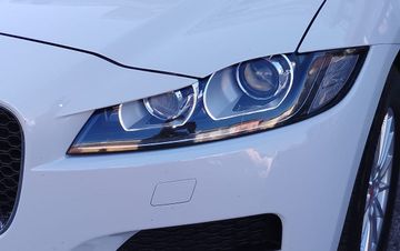 Jaguar F-Pace - 9