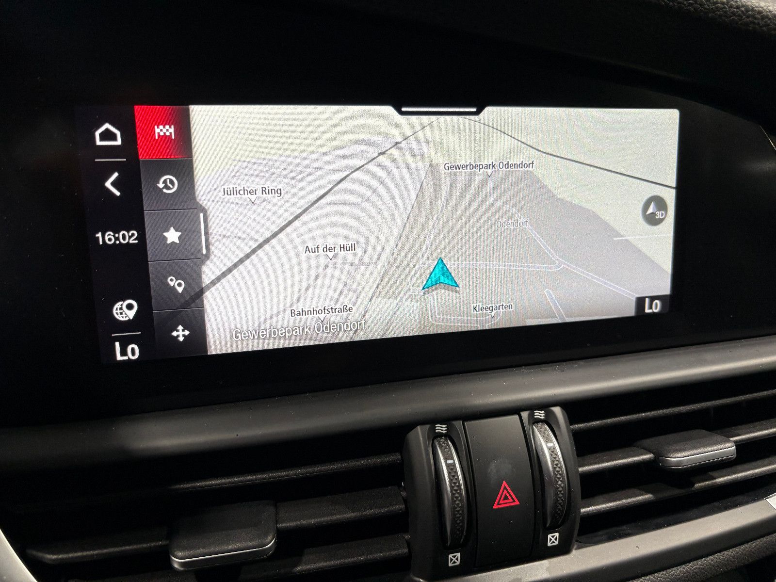 Fahrzeugabbildung Alfa Romeo Giulia Ti Q4/MEMORY/KAMERA/NAVI/ACC/APPLE/SHZ