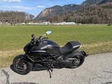 Ducati Diavel Carbon - DUCATI 2011 DIAVEL