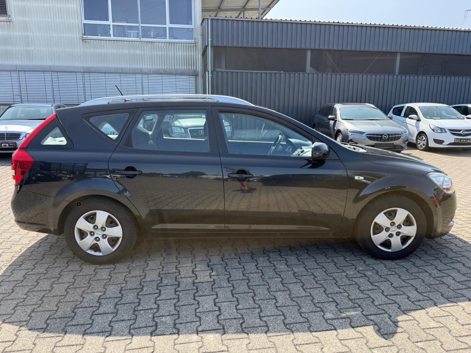 Kia Ceed 1.4 Sportswagon Vision /Klima