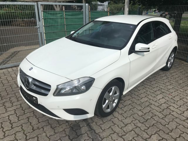 Mercedes-Benz A 200 CDI BlueEfficiency AUTOMATIK-AMG-LINE