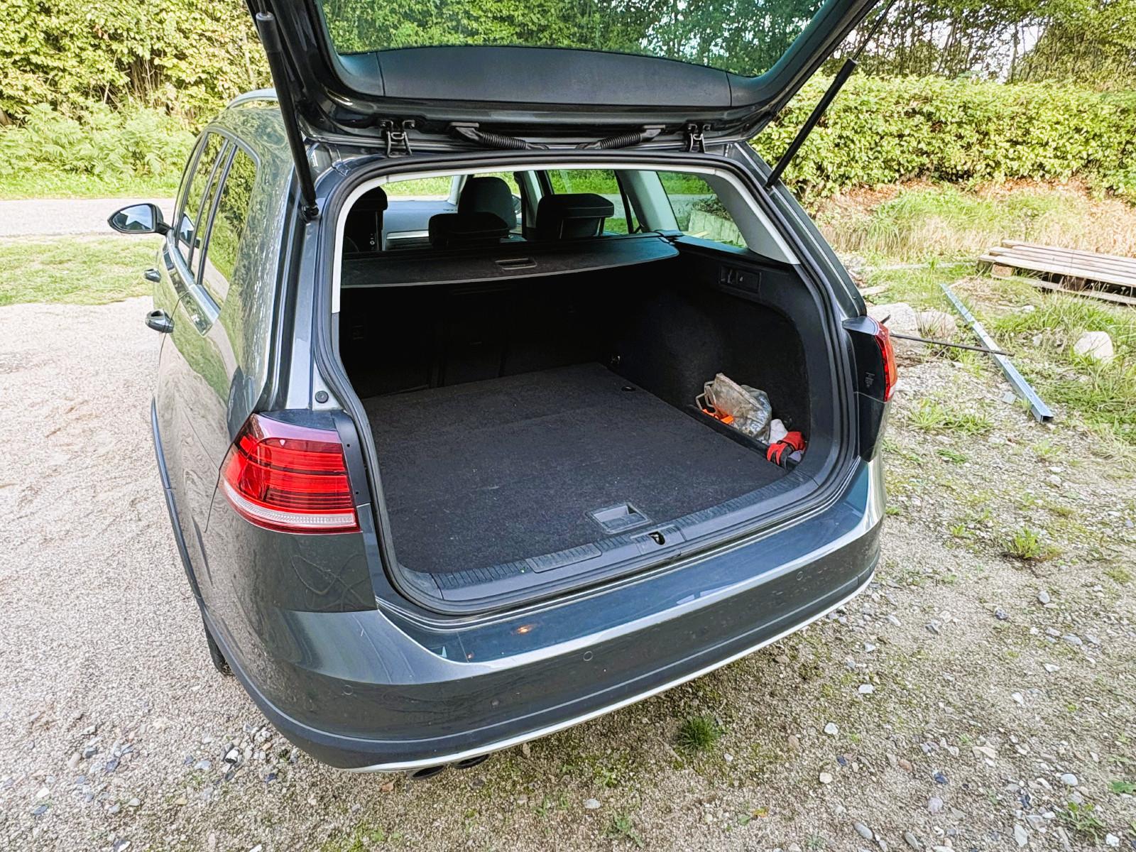 Volkswagen Golf 2.0 TDI 135kW ACC, Standheizung, Allrad, миниатюра 8