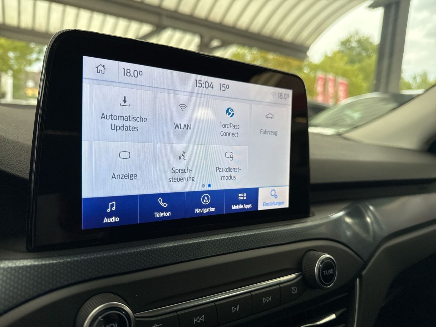 Fahrzeugabbildung Ford Focus Turnier Active Kamera LED NAVI DAB Winterp