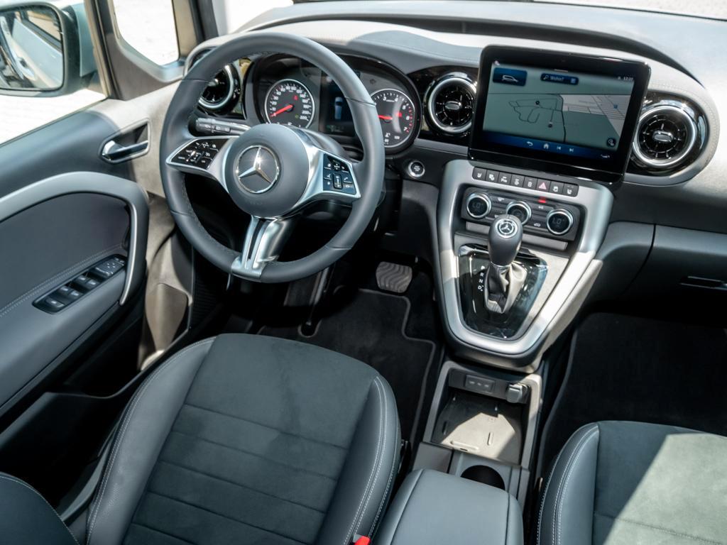 Mercedes-Benz T 180 PROGRESSIVE AHK KAMERA MBUX KLIMA 7 SITZE