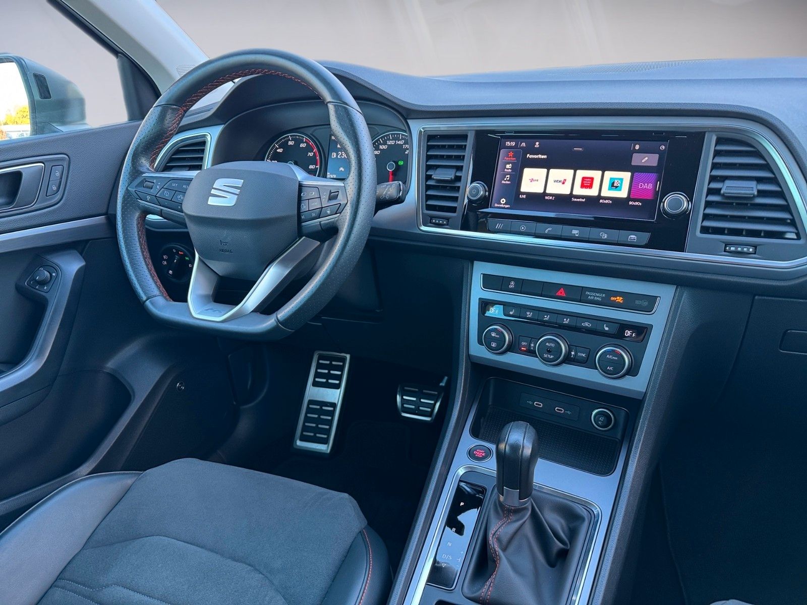 Fahrzeugabbildung SEAT Ateca FR 1.5 TSI