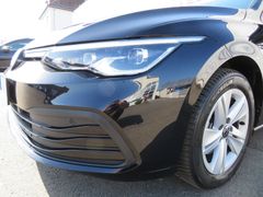 VW Golf VIII 1.5 TSI Life LED Navi Rfk DAB 16'' Lan VW Golf VIII 1.5 TSI Life LED Navi Rfk DAB 16'' Lan