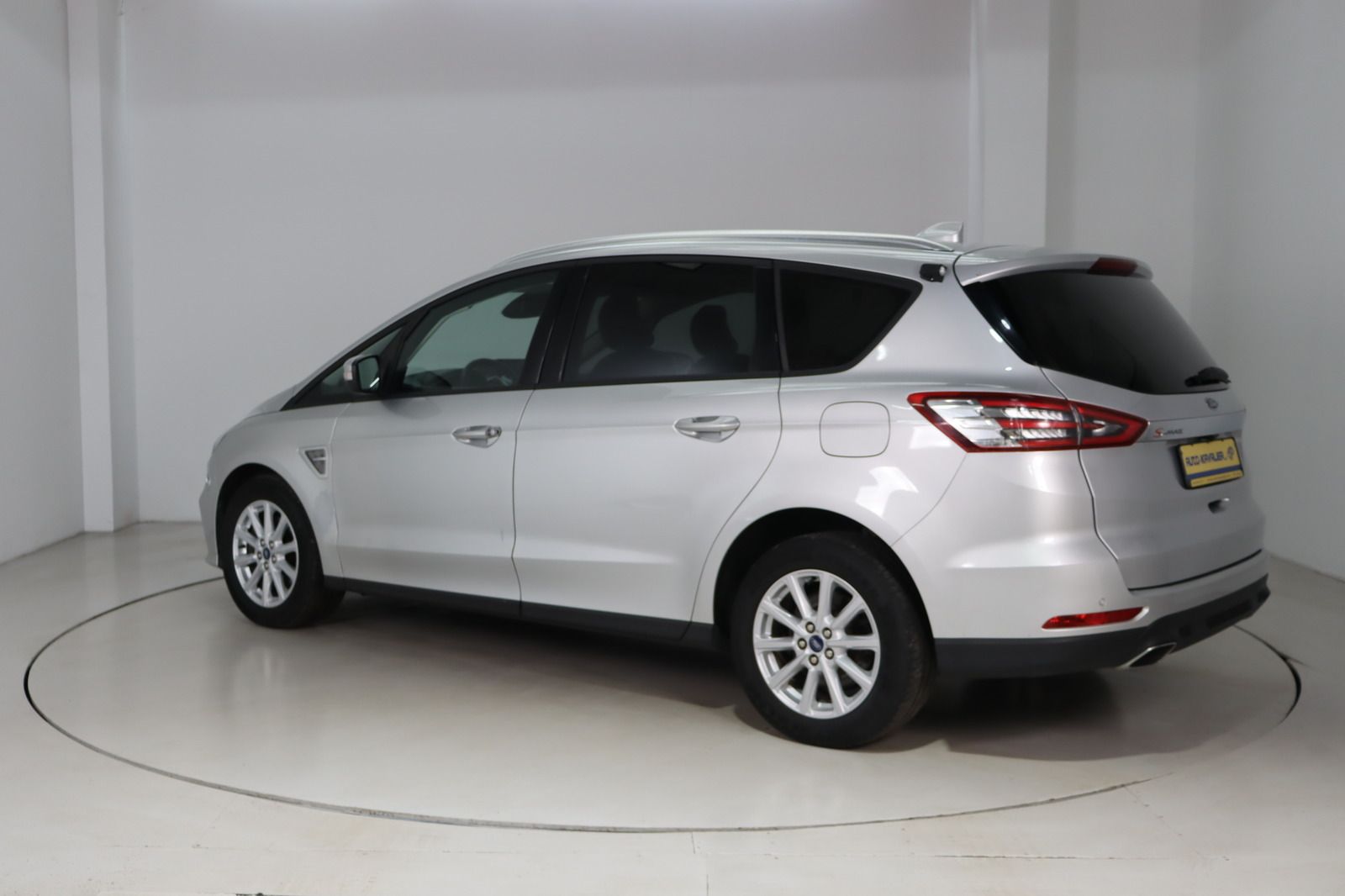 Fahrzeugabbildung Ford S-MAX * Navi * Bi-Xenon * PDC