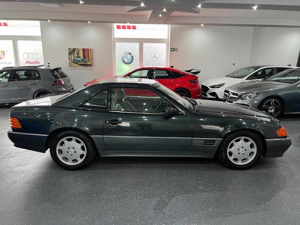 Mercedes-Benz SL 300