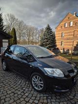 Toyota Auris 1.4 VVT-i Team Team - Toyota Auris: 3 Türen