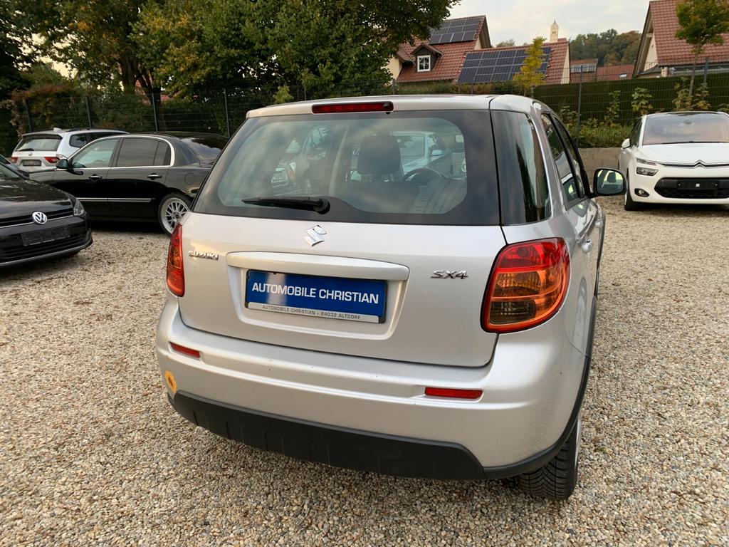 Suzuki SX4