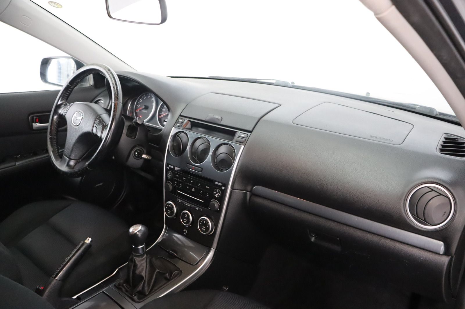 Fahrzeugabbildung Mazda 6 2.0 Active Sport Kombi * Xenon * Sitzhzg