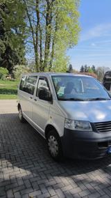 Volkswagen T5 Transporter 8 Sitzer rostfrei top Zustand - VW T5 Transporter von 2004