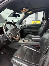 Jeep Grand Cherokee 3.0l V6 MultiJet 184kW Overla... - Jeep Grand Cherokee aus 2014 mit Diesel-Antrieb: Geländewagen
