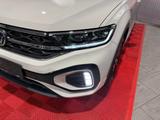 Volkswagen T-Roc R-Line ACC Navi LED Kamera - Benzin Gebrauchtwagen