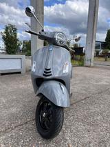 Vespa SuperTech 300 GTS HPE Materia Grau - VESPA KÖLN