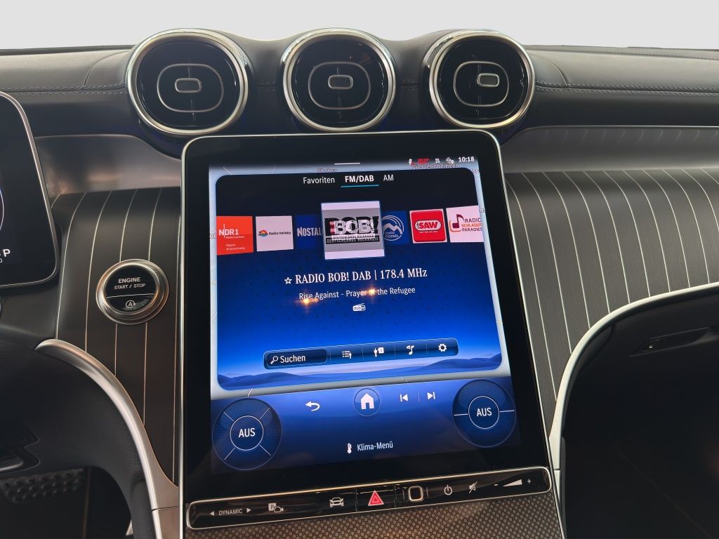 Fahrzeugabbildung Mercedes-Benz GLC 200 4MATIC Coupé AMG Line*NightPaket*Carplay