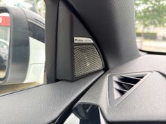 Fahrzeugabbildung DS Automobiles DS 7 Crossback 225 E-Tense Performance Line +