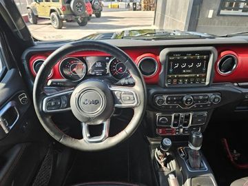 Jeep Wrangler - 8
