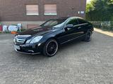 Mercedes-Benz E 250 Coupé E 250 CGI BlueEFFICIENCY ELEGANC...