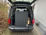 Volkswagen Caddy 1,4TSI 92kW BMT Behindertengerecht-Rampe - Volkswagen Caddy: 9k
