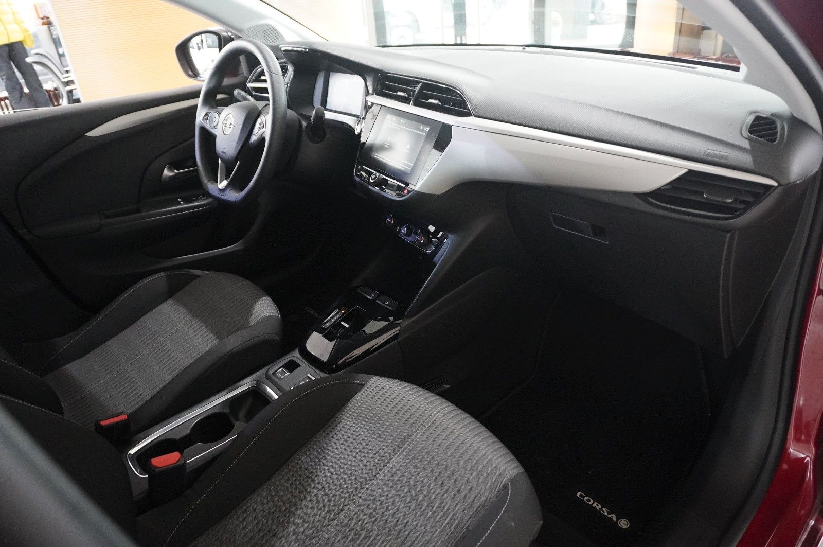 Fahrzeugabbildung Opel Corsa-e F EDITION 3-PHASIG NAVI/KAMERA/SHZ/DAB+