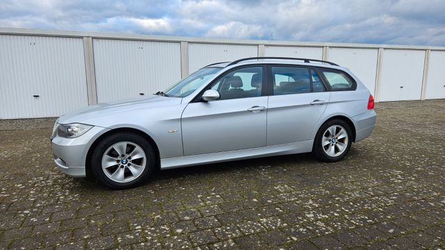 BMW 318i touring