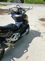 Honda Forza 750 - HONDA ROLLER FORZA