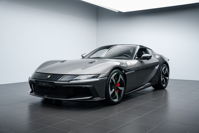 Ferrari 12Cilindri PANO/LIFT/RACING SEATS/CARBON/SURR