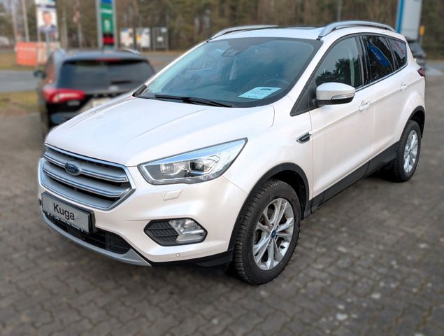 Ford Kuga Titanium 1,5 EB *PANO*TWA*ACC*XENON*