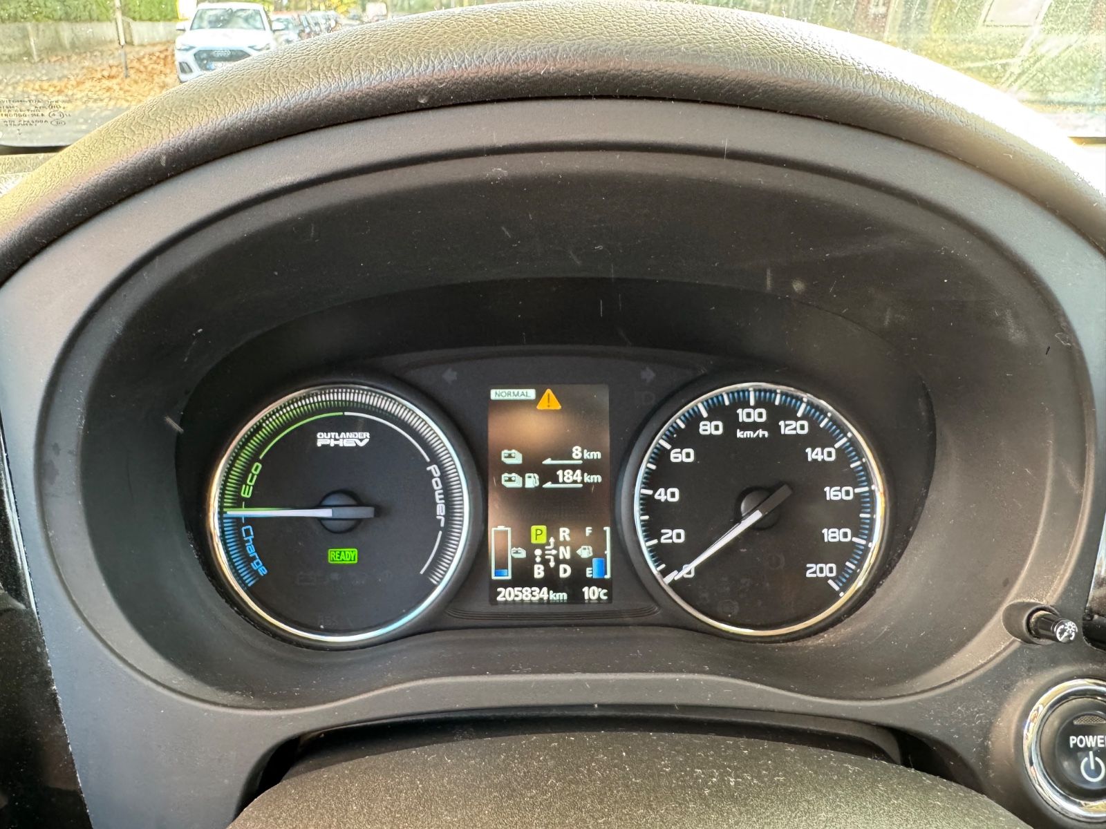 Fahrzeugabbildung Mitsubishi Outlander PHEV Intense 4WD*KEYLESS*KAMERA