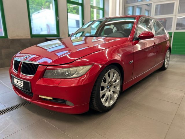 BMW 320i *EXPORT* Xenon*Teilleder*PDC*SHZ*Sport