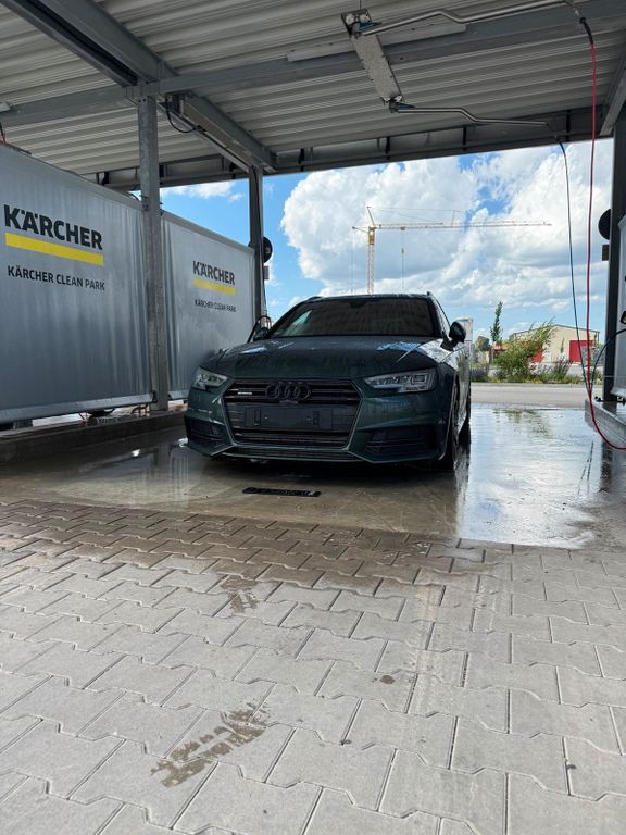 Image of Audi A4