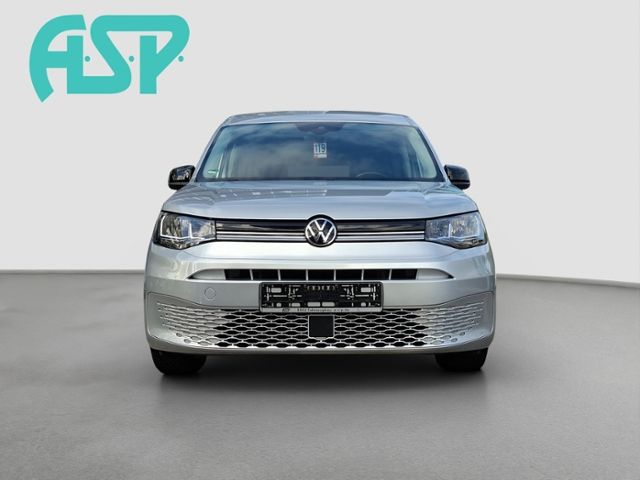 Fahrzeugabbildung Volkswagen Caddy Life Maxi Rollstuhlrampe & Schwenksitz