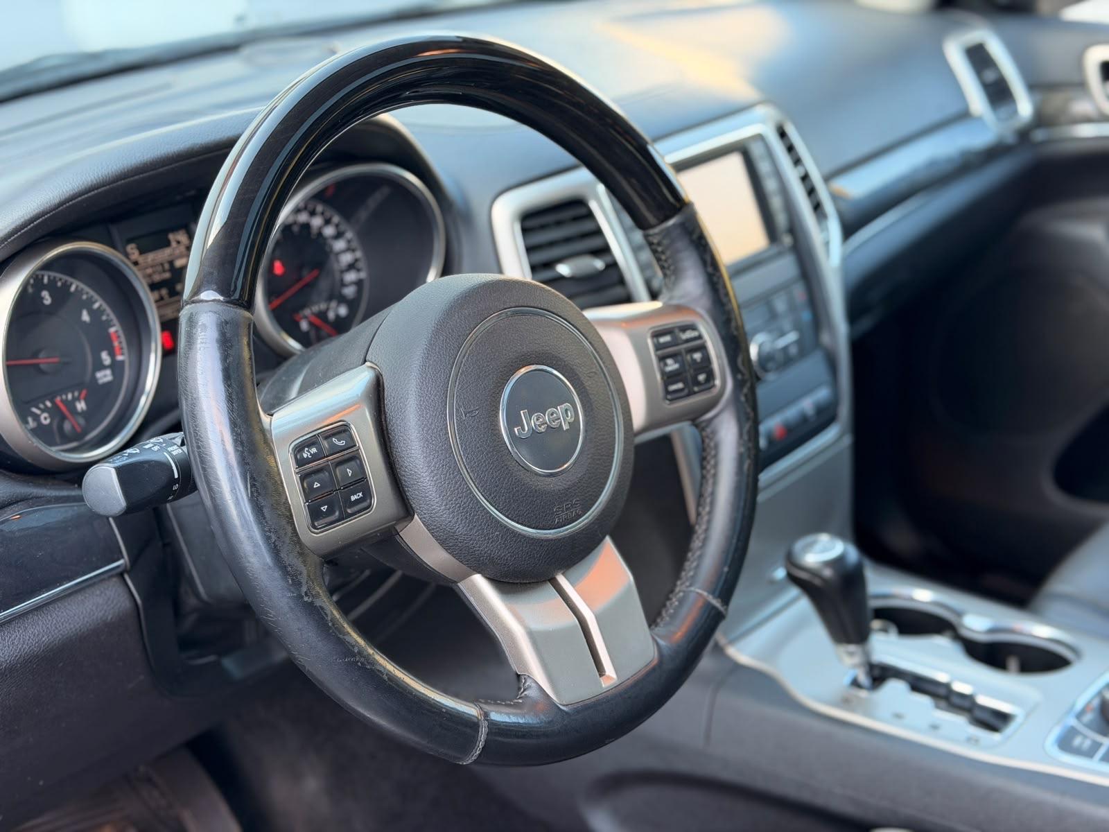 Jeep Grand Cherokee 3.0 CRD Overland | 241 ch | BVA | Cuir Nappa ventilé | Toit panoramique | Caméra de recul | Attelage