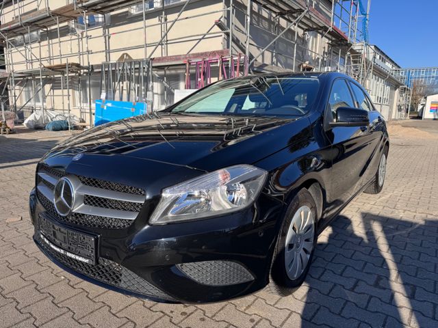 Mercedes-Benz A 180 1.Hand Autom Shz PDC