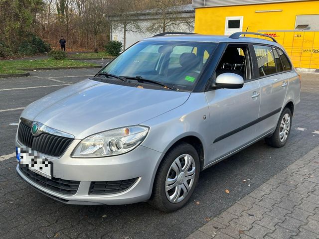 Skoda Fabia 1.6l TDI Ambition Combi *Klima+Tempomat*