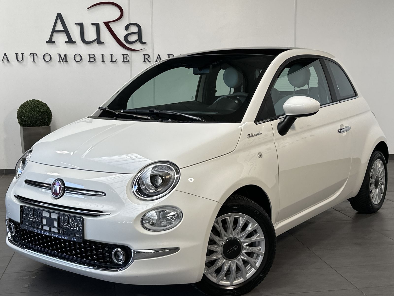 Fahrzeugabbildung Fiat 500 1.0 GSE Dolcevita PANORAMA+KOMFORT-PAKET+PP