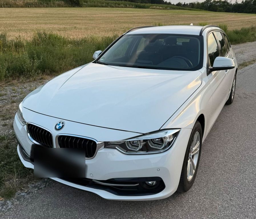 Image of BMW 320
