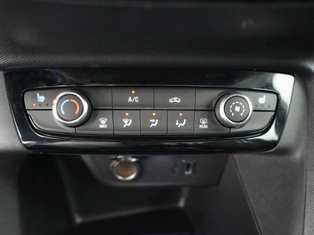 Corsa F EDITION+NAVI+SITZ-/LENKRADHEIZUNG+DAB+PA