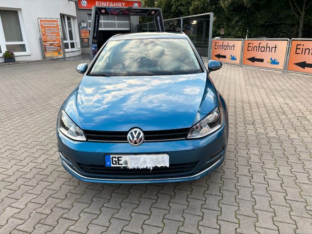 Volkswagen Golf 1.6 TDI BMT LOUNGE*Euro6*Klima*Tempomat*Alu