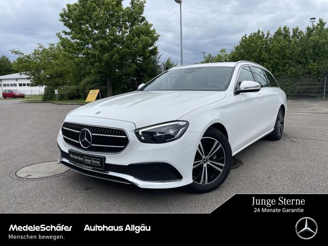MERCEDES-BENZ E 220 d T Avantgarde Dist AHK LED Kam Park Ambi