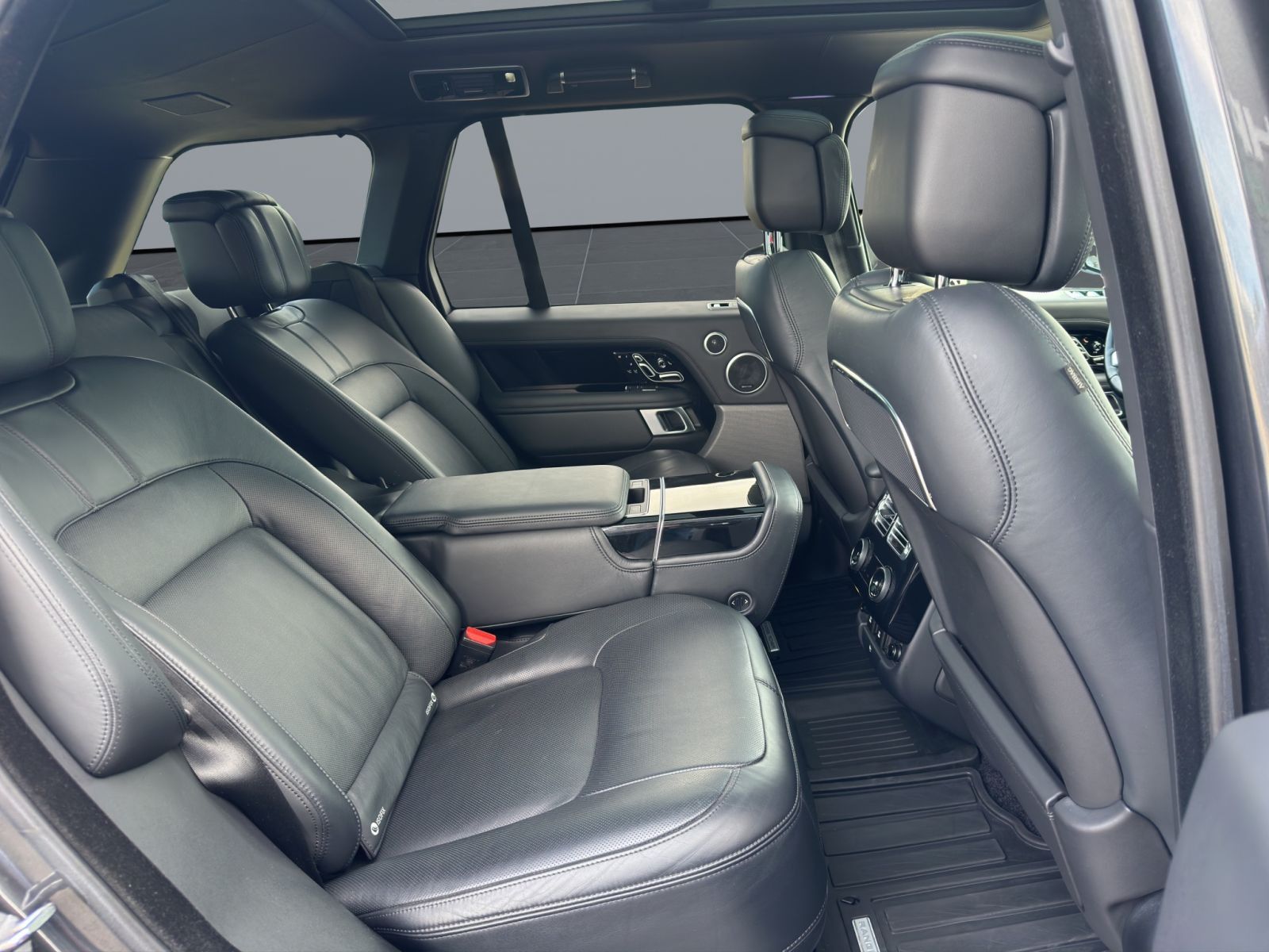Land Rover Range Rover D350 Fifty Mild-Hybrid AHK Standhzg foto 5