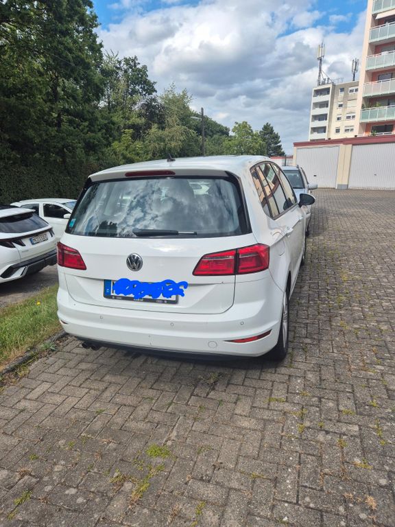 Image of Volkswagen Golf Sportsvan