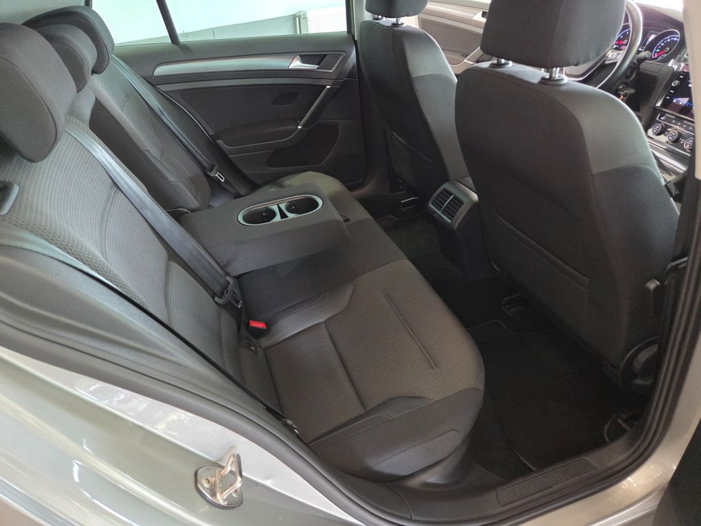 VW Golf VII Lim. Comfortline BlueMotion – Ansicht 13