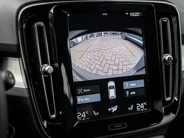 Volvo XC40 - 11