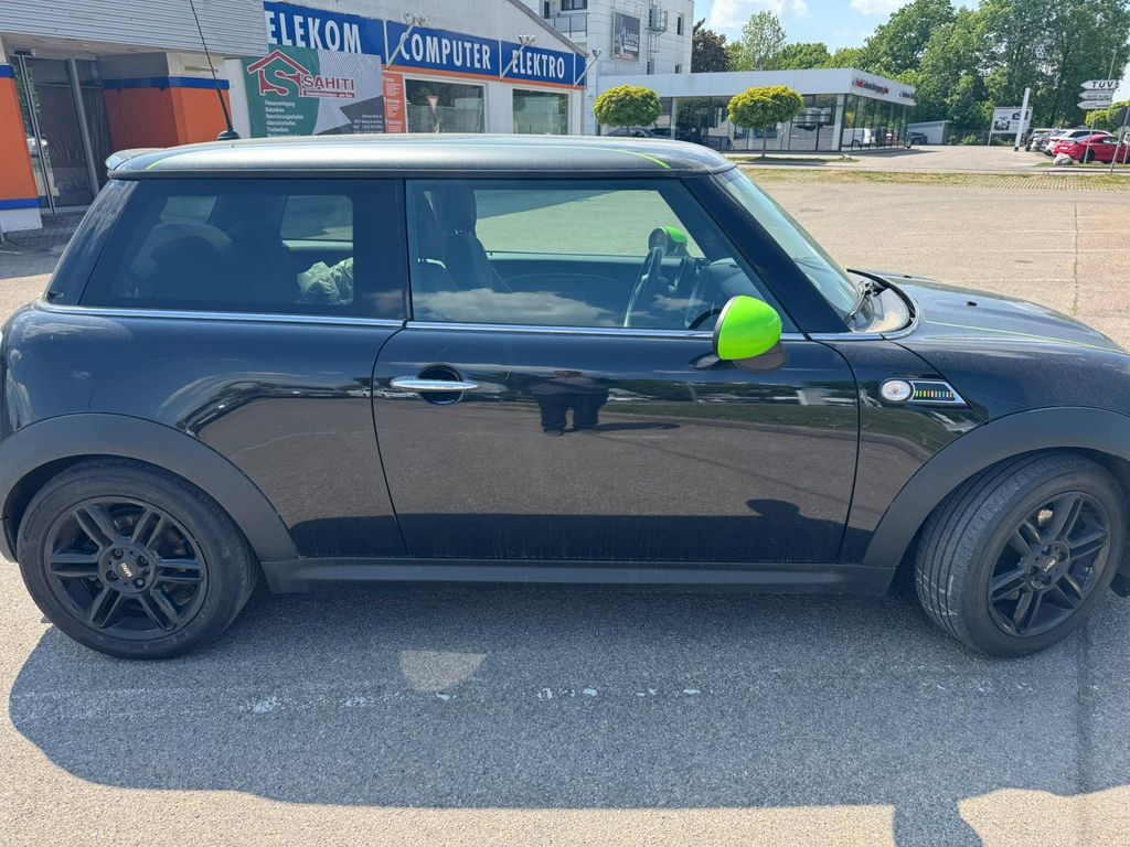 MINI COOPER 9