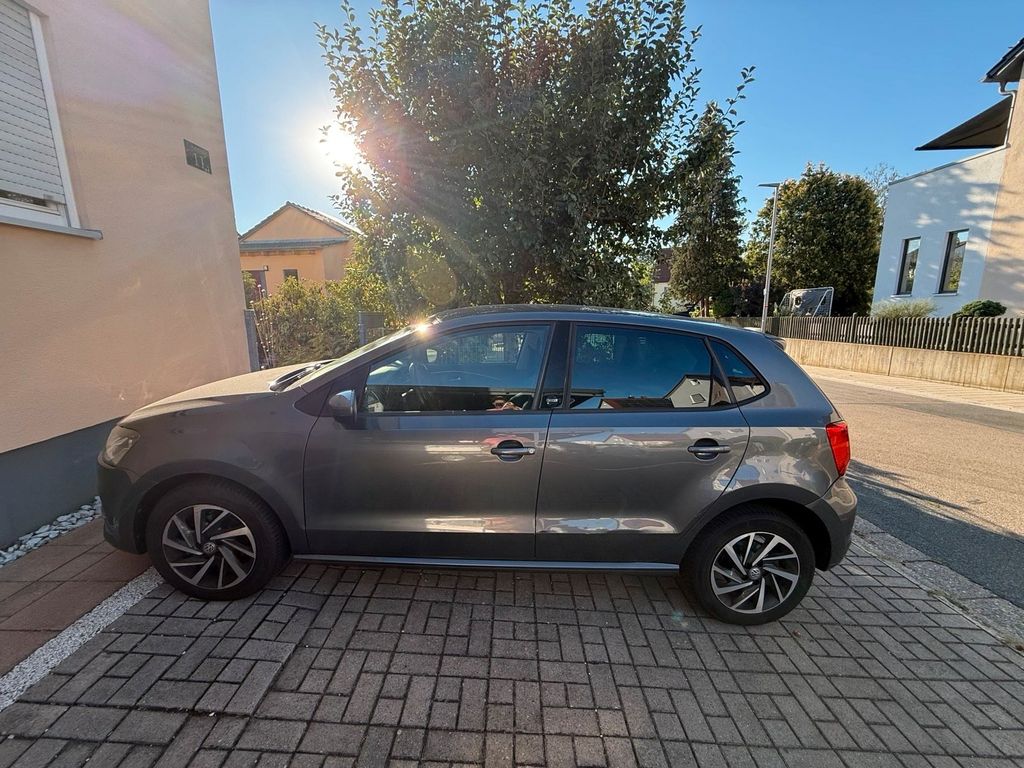 Image of Volkswagen Polo